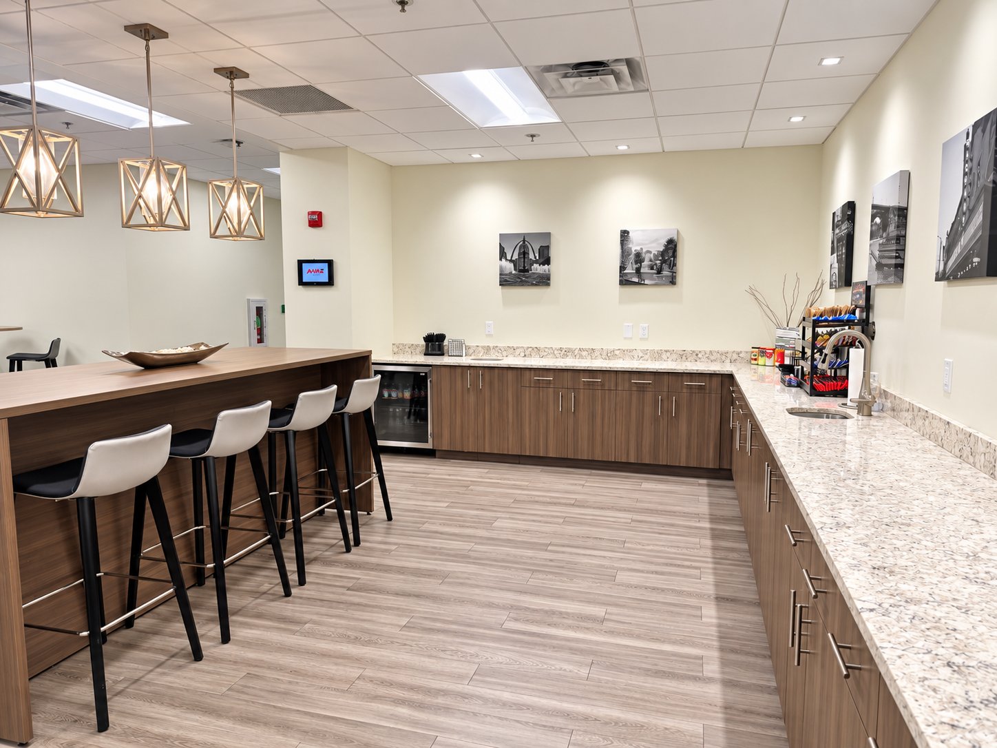 AAIM St. Louis kitchen and coffee bar stocked with snacks and drinks for attendees